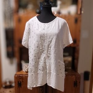 #152 Cherish Ivory Textured Blouse